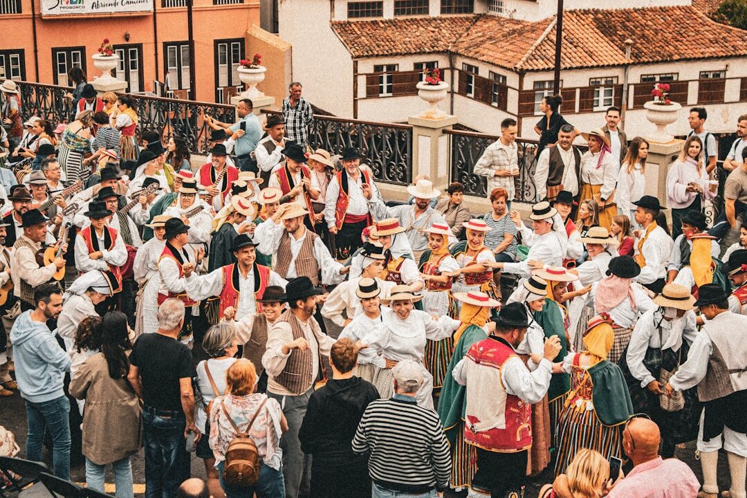 argentine folk festival crowd